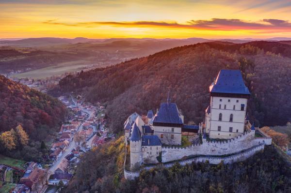 video Karlstejn